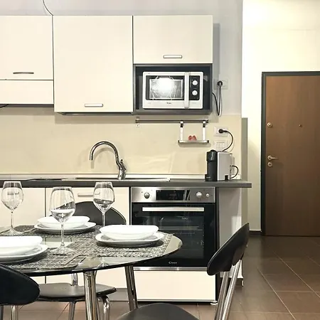 Dora Park-porta Susa Private Parking&netflix