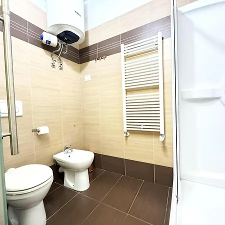 Dora Park-porta Susa Private Parking&netflix 公寓